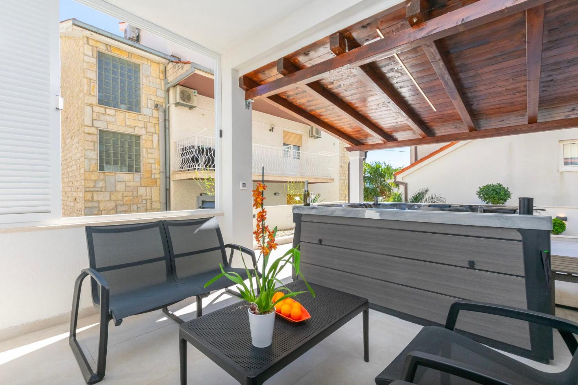 Apartment Dora Duće Εξωτερικό φωτογραφία