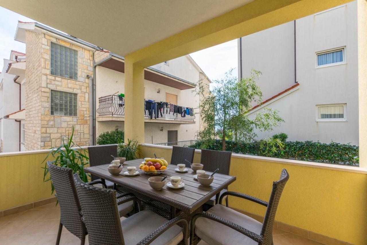 Apartment Dora Duće Εξωτερικό φωτογραφία
