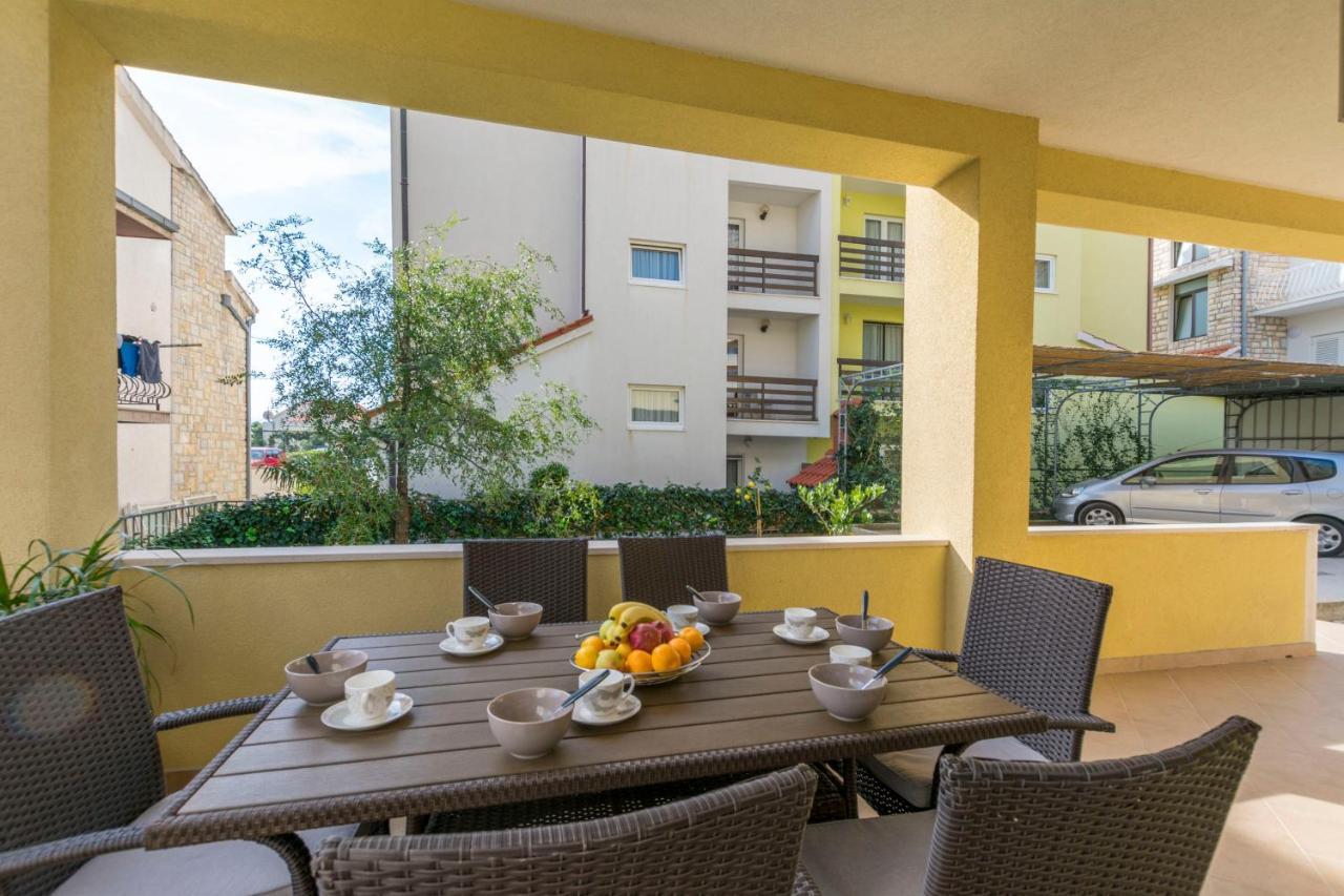 Apartment Dora Duće Εξωτερικό φωτογραφία